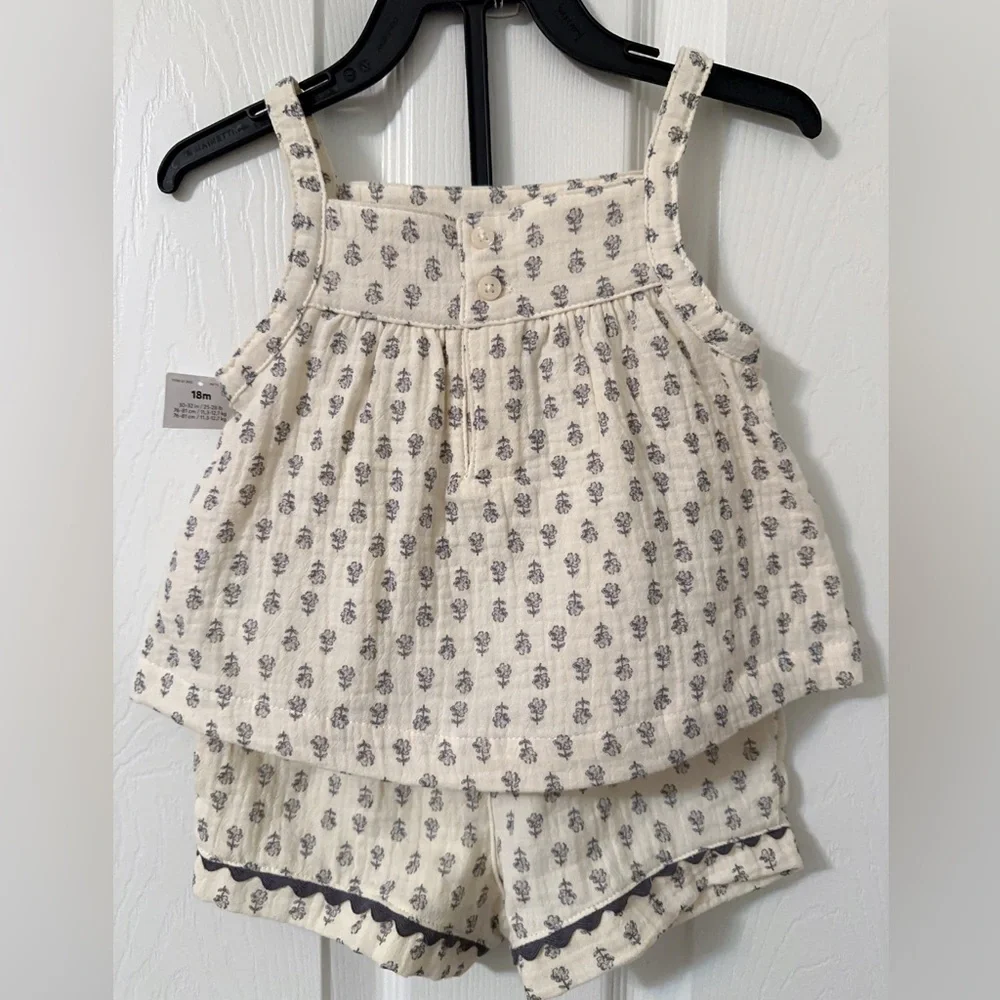 Carter’s Adorable Cream and Grey Floral Print Set 2 Piece